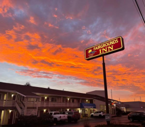  Fairground Inn  Монро